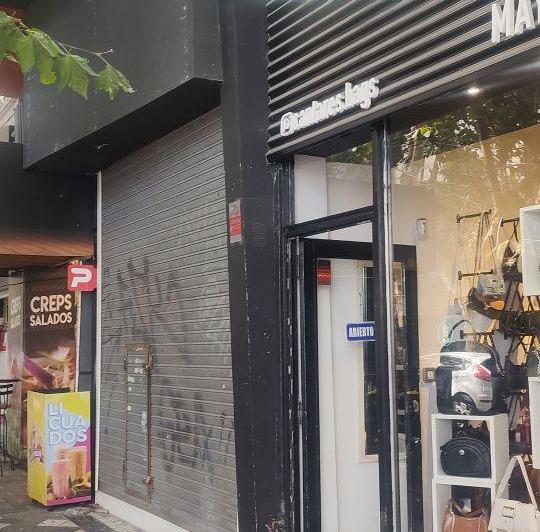 Local comercial · 32m²