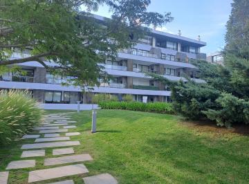 Departamento · 53m² · 3 Ambientes · 1 Cochera · Departamento - Punta del Este - 2 Dorm - 2 Baños - Piscina - Gym - Parrilla - Garaje