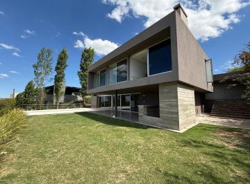 Foto · Casa en Venta en Country Estancia Q2