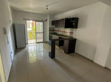 Departamento de 2 ambientes, Tres de Febrero · Departamento en Alquiler en Caseros