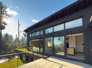 Casa · 220m² · 5 Ambientes · Casa Venta Villa La Angostura con Vista Al Lago