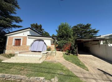 Casa de 4 ambientes, Villa General Belgrano · Casa Céntrica en Villa General Belgrano, Ubicación Premium, Todos Los Servicios.