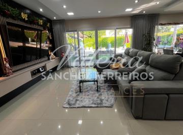 Casa · 300m² · 5 Ambientes · 2 Cocheras · Casa en Venta 7 Ambientes Alto de Hudson II