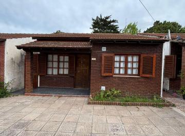 PH de 4 ambientes, Mar de Ajó · PH en Venta - Mar de Ajo - Zona Comercial