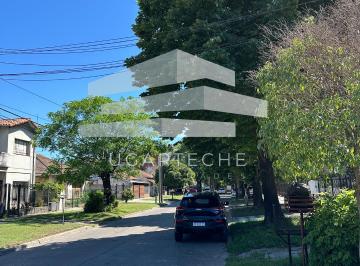 Casa de 4 ambientes, Esteban Echeverría · Venta - Casa en Monte Grande
