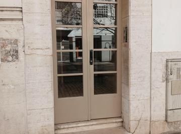 Muy buen departamento en venta sin comisión en el casco histórico de San Telmo. · PH - Dos Ambientes y Medio en San Telmo