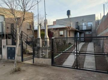 Casa · 470m² · Casa y Deptos en Piedra del Aguila