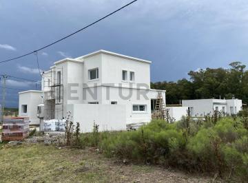 Terreno · 648m² · Lote en City Bell, en Barrio Semi Cerrado La Serena