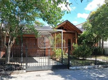 Casa · 227m² · 5 Ambientes · 3 Cocheras · Casa en Cerro de Las Rosas