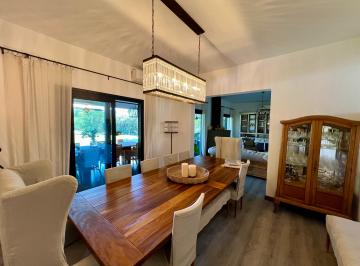 Casa de 7 ambientes, Pilar · Casa en Venta - Estancias Golf - 3 Dorm.
