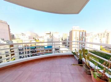 Departamento · 123m² · 4 Ambientes · 1 Cochera · Piso de 4 Ambientes con Dependencia Cochera en Barrio Norte | Hall Privado | Dos Ascensores |