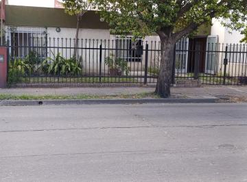 Casa · 121m² · 3 Dormitorios · 2 Cocheras · Venta Casa 3 Dorm. B San Francisco, Córdoba
