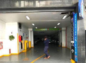 Bodega-Galpón , Monserrat · Depósito de 3 Niveles con 2.200 m², con Montacarga - Exc Ubicación