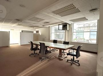 Oficina comercial · 250m² · 1 Cochera · Importante Oficina Piso 2 Al Frente Av Corrientes Al 400 Semipiso