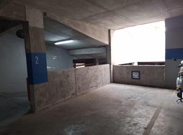 Garage · Cochera Cubierta en Venta