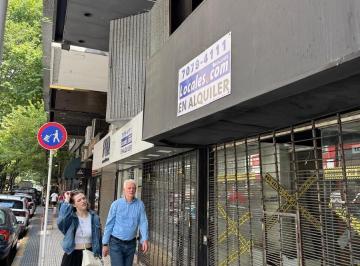 Local comercial · 80m² · Local 3,5 X 7 m con Entrepiso y Subsuelo