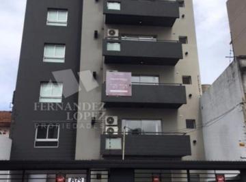 Departamento de 2 ambientes, Quilmes · Excelente Semipiso de 2 Ambientes