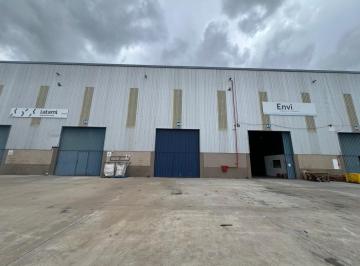 Depósito · 300m² · Deposito 300 m² con Playa de Maniobra Exclusiva. Red Bomberos. Seguridad