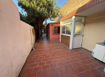 Departamento · 85m² · 5 Ambientes · Venta - Departamento Interno - Santa Fe