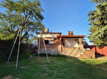 Foto · Casa 2 Dorm. Mas Depto 1 Dormitorio en Venta - Villa del Lago