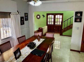 Casa de 5 ambientes, Tigre · Casa Más Galpón Deposito