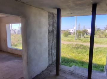 Casa · 180m² · 3 Dormitorios · Casa a Terminar en Rio Ceballos