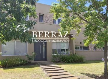 Casa · 149m² · 4 Ambientes · 2 Cocheras · Casa en Venta en San Francisco, Villanueva, Tigre