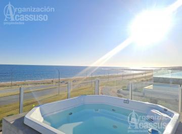 Departamento · 260m² · 5 Ambientes · 1 Cochera · Punta del Este - Pent House - 3 Dorm. en Suite - Parrilla - Estufa Leña - Garaje