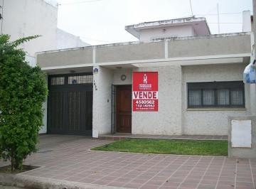 Casa de 10 ambientes, Córdoba · Venta Casa en Bº Maipu Malaga 1826 4 Dor 3 Baños Cocherax4