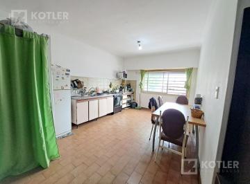 Departamento · 236m² · 4 Ambientes · Departamento en Planta Alta con 2 Dorm. y Amplia Terraza Cubierta