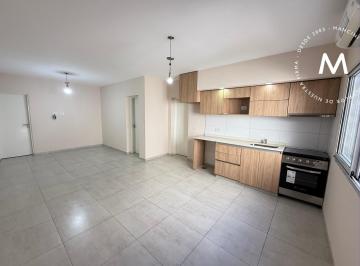 PH · 55m² · 3 Ambientes · Apto Credito - PH en Venta de 3 Ambientes con Patio - Villa Ballester