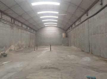 Bodega-Galpón , Córdoba · Galpón en Alquiler General Pueyrredon Bulnes y Patria