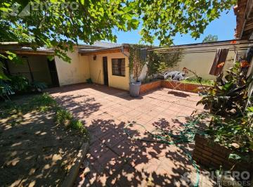 Casa · 96m² · 4 Ambientes · 2 Cocheras · Casa en Venta Ituzaingó Norte - Bajo de Precio