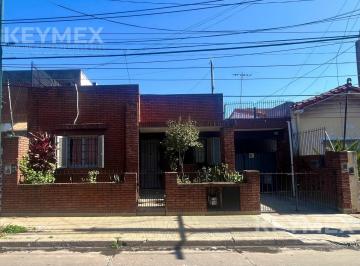 Casa · 154m² · 3 Ambientes · 1 Cochera · Venta Casa San Isidro