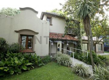 Casa · 264m² · Casa en Venta en City Bell con Destino Comercial