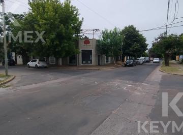 Local comercial · 161m² · 8 Ambientes · Consultorios y Oficinas en Venta en City Bell