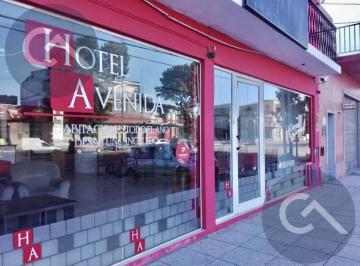 Hotel · 330m² · 24 Dormitorios · Hotel en Funcionamiento