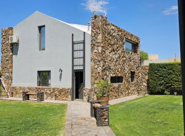 Casa de 6 ambientes, El Challao · Vendo Hermosa Casa en El Challao