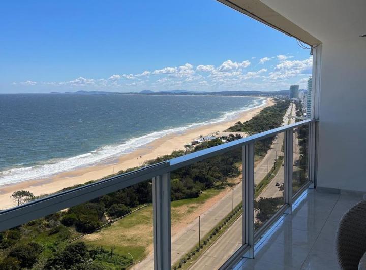 Departamento · 430m² · 6 Ambientes · 2 Cocheras
