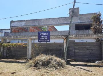 Terreno · 1200m² · Terreno de 20x60 con Construcción a Terminar