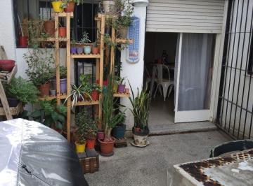 Departamento de 4 ambientes, Rosario · Departamento Contrafrente con Dos Patios y Cocina Semi Integrada