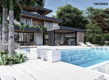 Casa · 550m² · 7 Ambientes · 4 Cocheras · Casa Al Lago Central en Venta - Los Puentes, Nordelta