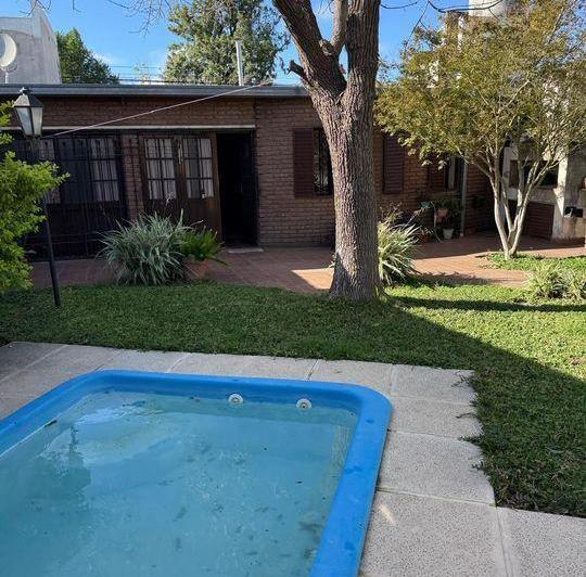 Casa · 105m² · 3 Dormitorios · 1 Cochera