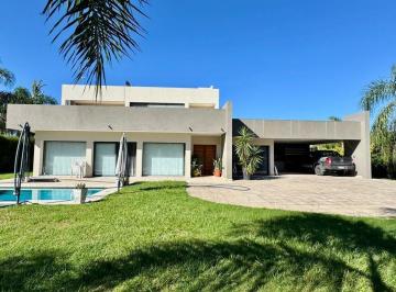Imagen 1 · Casa en Venta en Aires del Llano