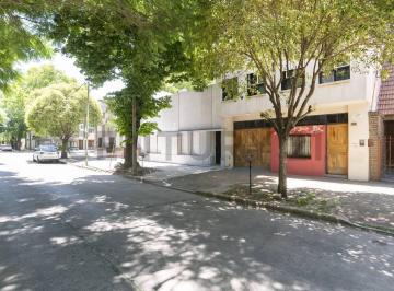 Casa · 114m² · 5 Ambientes · 1 Cochera · Casa en Venta en La Plata 3 Dorm.