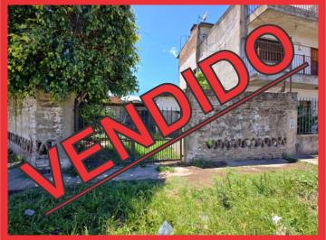 Casa · 77m² · 3 Ambientes · 1 Cochera · Casa en Venta en G. de Laferrere