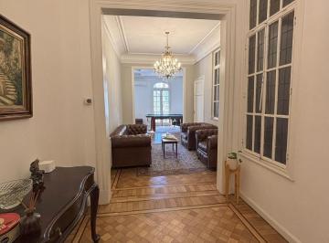 Departamento · 220m² · 6 Ambientes · 6 Ambientes en Recoleta