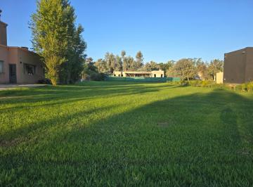 Terreno · 840m² · Terreno en Venta Casuarinas del Pilar, Zelaya