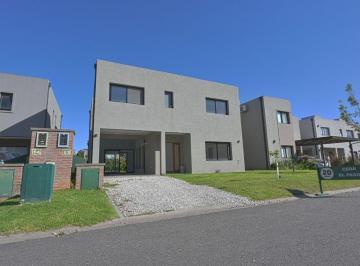 Casa de 4 ambientes, Moreno · Casa en Venta Oportunidad Maria Eugenia Residences & Village