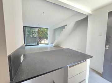 Departamento · 66m² · 3 Ambientes · 1 Cochera · Departamento 3 Amb. en Duplex con Jardin